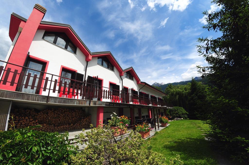 Residence Eden Park Aosta Buitenkant foto