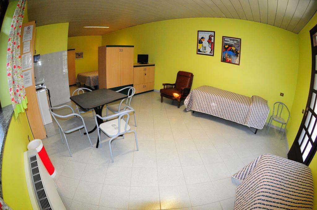 Residence Eden Park Aosta Kamer foto